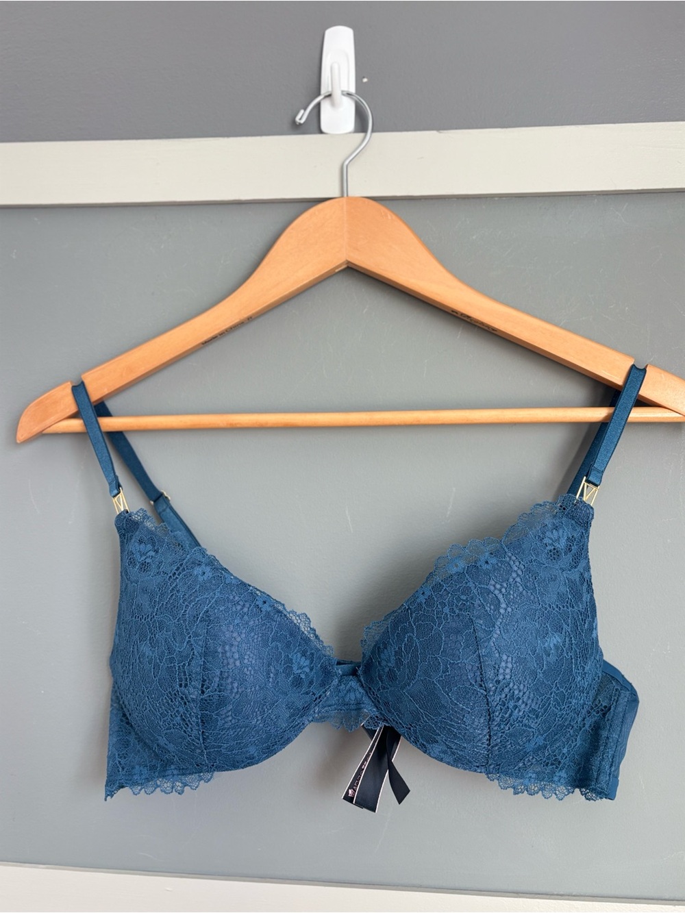 Women’s Victoria Secret Bra
